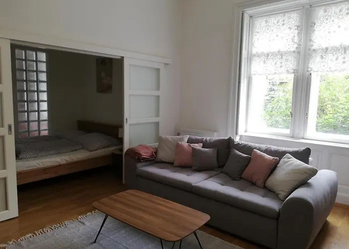 Gold 2 Apartment
